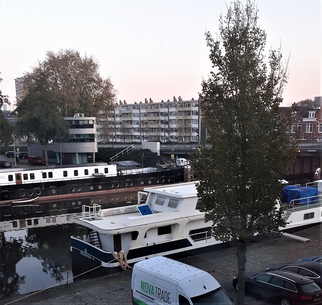 vanuit huis gezien s